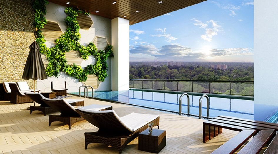 Hermosa-Casa-Amenities-Swimming-pool